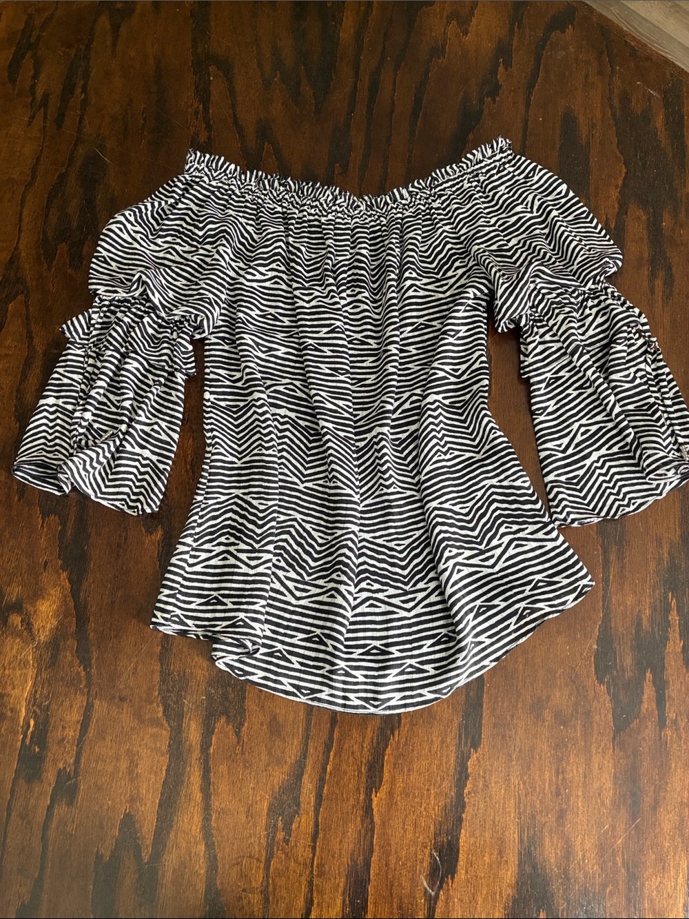 White House Black Market Black and White Off-Shoulder Bell Sleeve Top